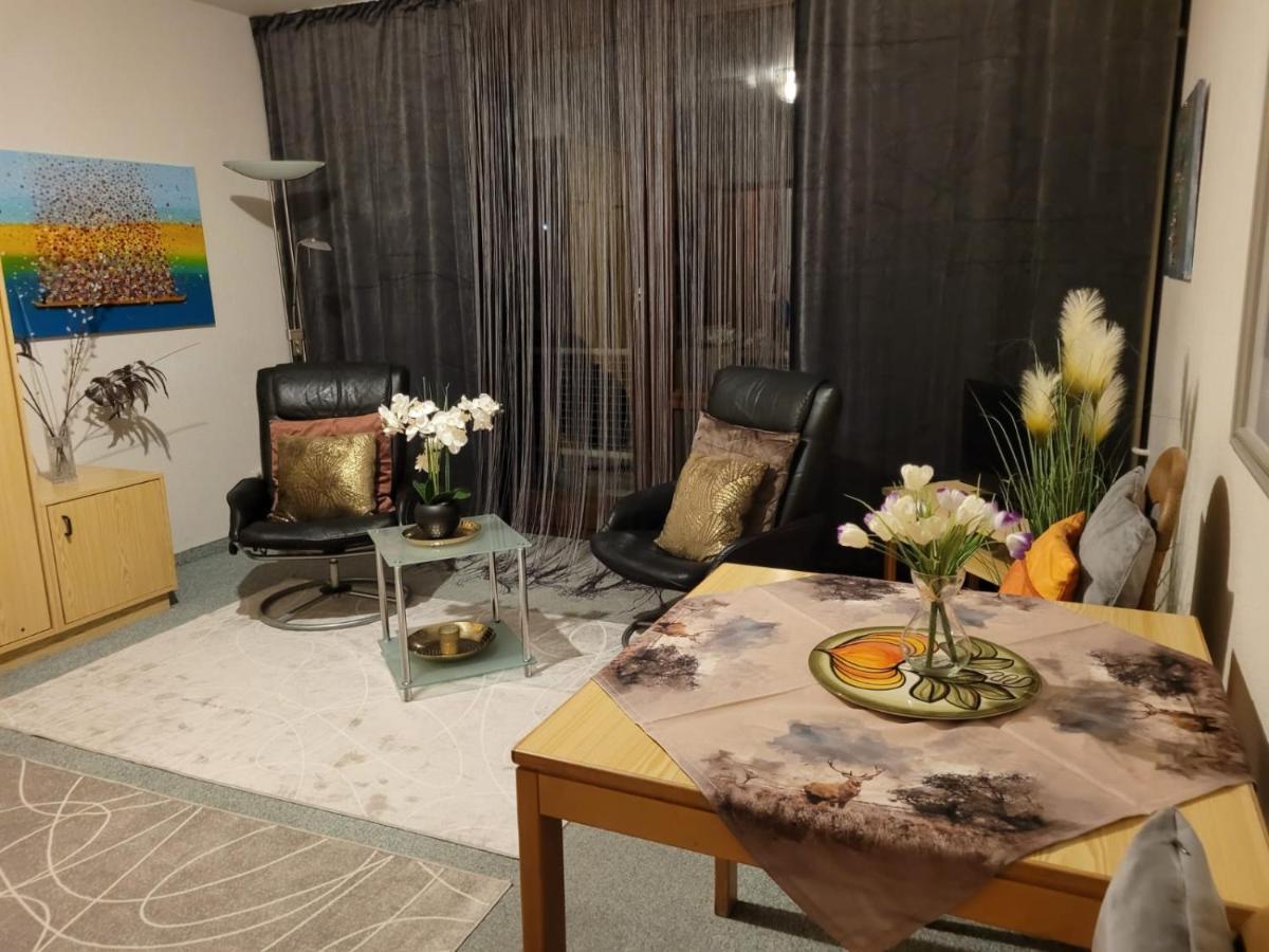 Appartement An Der Weinstrasse Bad Bergzabern Eksteriør bilde